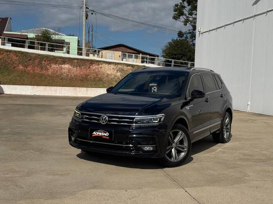 VOLKSWAGEN TIGUAN 2.0 350 TSI GASOLINA ALLSPACE R-LINE 4MOTION DSG VOLKSWAGEN TIGUAN 2.0 350 TSI GASOLINA ALLSPACE R-LINE 4MOTION DSG